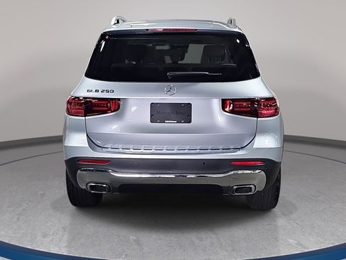 New 2026 Mercedes-Benz GLB 250 image 6