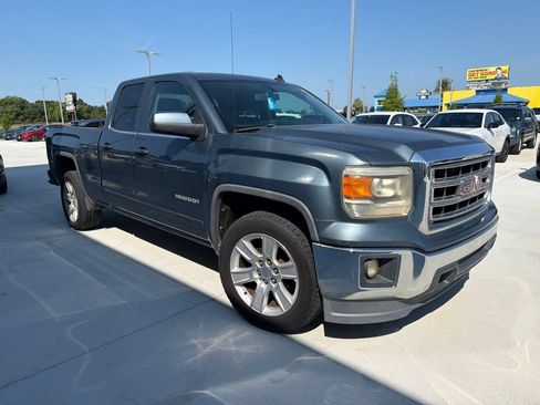 Used 2014 GMC Sierra 1500 SLE w/ SLE Value Package RWD image 3
