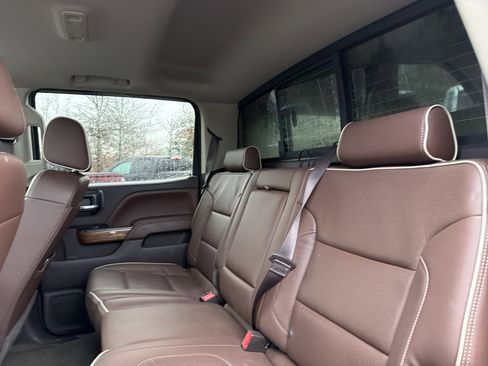 Used 2016 Chevrolet Silverado 2500 High Country image 29