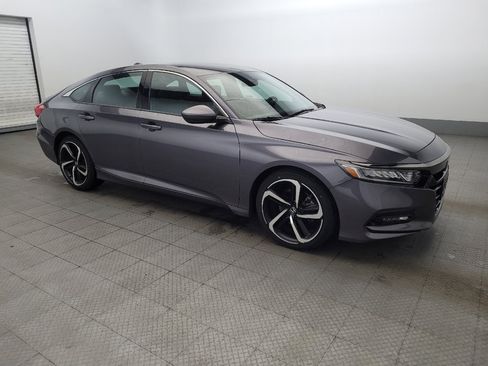 Used 2019 Honda Accord Sport image 11