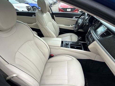 Used 2015 Hyundai Genesis 3.8 w/ Option Group 04 image 15
