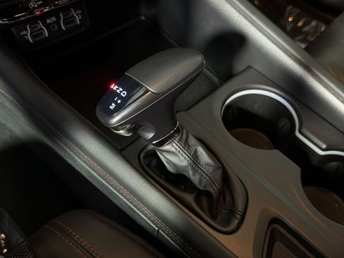 Used 2024 Dodge Durango GT AWD/4WD image 25