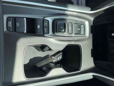 Used 2021 Honda Accord Touring image 24