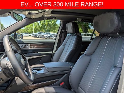 Used 2026 Cadillac Vistiq Sport w/ LPO, Floor Liner Package AWD/4WD image 35