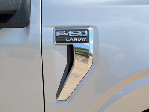Used 2023 Ford F150 Lariat AWD/4WD image 10