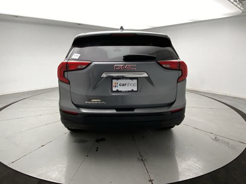 Used 2020 GMC Terrain SLE FWD image 4