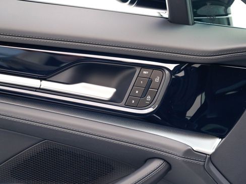 New 2026 Porsche Panamera image 22