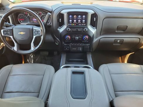 Used 2021 Chevrolet Silverado 2500 LTZ w/ LTZ Convenience Package AWD/4WD image 17