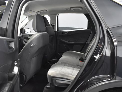 Used 2022 Ford Escape SE w/ Convenience Package FWD image 30