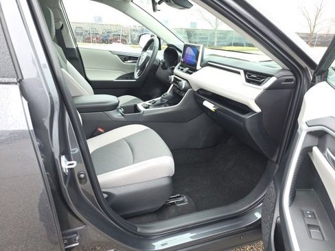New 2025 Toyota RAV4 XLE image 10