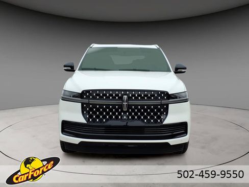 Certified 2025 Lincoln Navigator L Black Label image 15