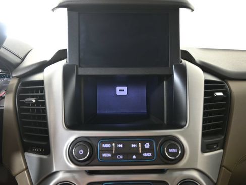 Used 2018 GMC Yukon XL SLT AWD/4WD image 30