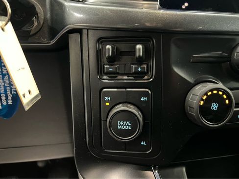 Used 2024 Ford F150 STX image 21