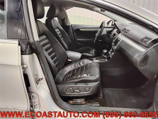 Used 2010 Volkswagen CC Luxury FWD image 14