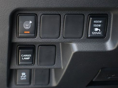 Used 2025 Nissan Frontier S w/ S Utility Package image 19