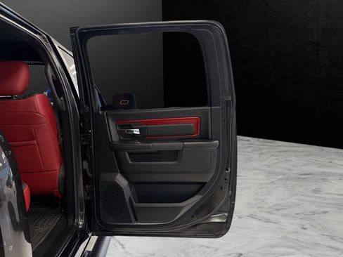 Used 2017 RAM 1500 Rebel AWD/4WD image 35