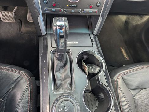 Used 2016 Ford Explorer Sport AWD/4WD image 18