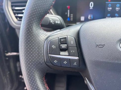 Used 2024 Ford Escape ST-Line w/ Tech Pack #1 FWD image 15