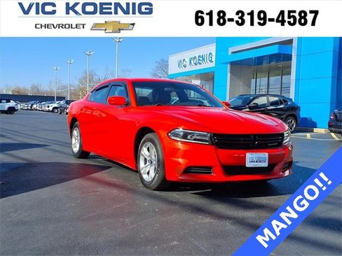 Used 2020 Dodge Charger SXT w/ Leather Interior Group image 1