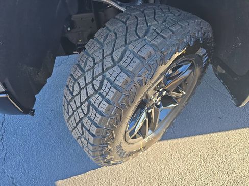 New 2026 Chevrolet Silverado 1500 Custom Trail Boss AWD/4WD image 33
