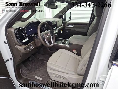 New 2026 GMC Sierra 2500 SLT AWD/4WD image 10