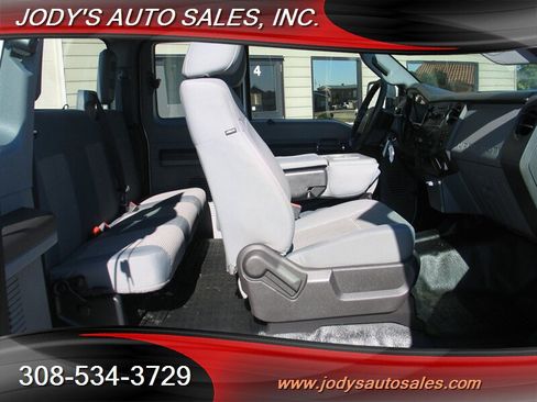 Used 2015 Ford F250 XL w/ Power Equipment Group image 20