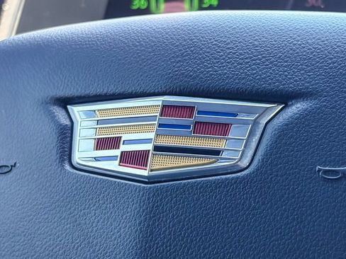 Certified 2021 Cadillac Escalade ESV Premium Luxury w/ Driver Assist Tech Package AWD/4WD image 22