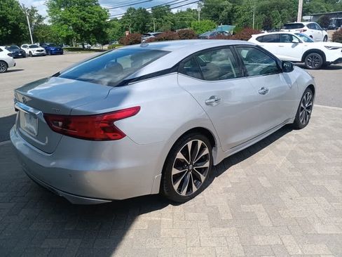 Used 2016 Nissan Maxima SR FWD image 6