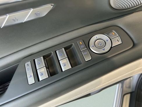 New 2025 Genesis GV80 3.5T Prestige image 20