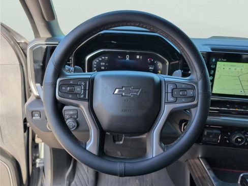 Used 2025 Chevrolet Silverado 1500 LT Trail Boss w/ Convenience Package II image 22