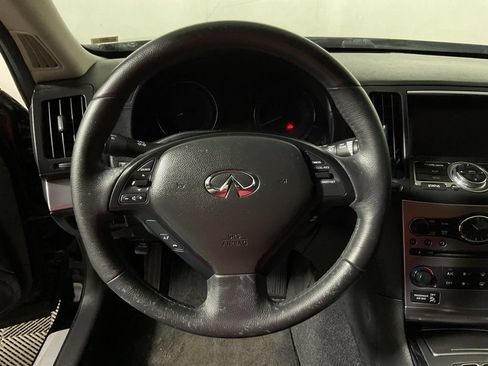 Used 2013 INFINITI G37 Journey RWD image 20