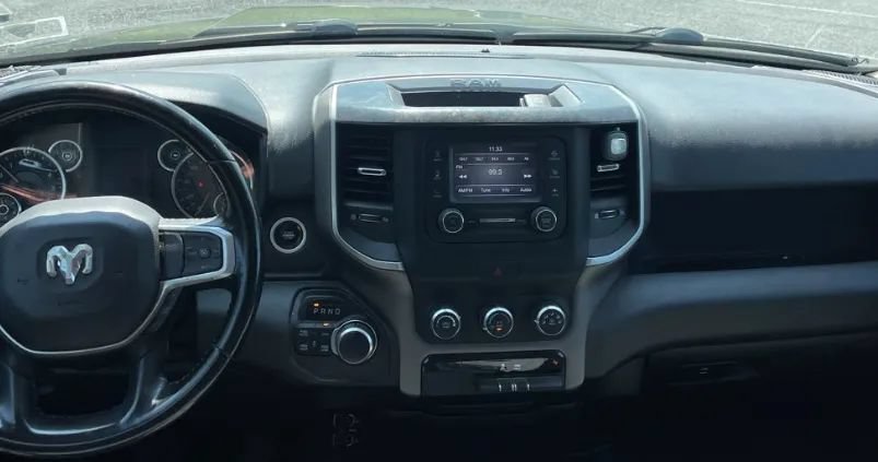 Used 2020 RAM 1500 Big Horn AWD/4WD image 11