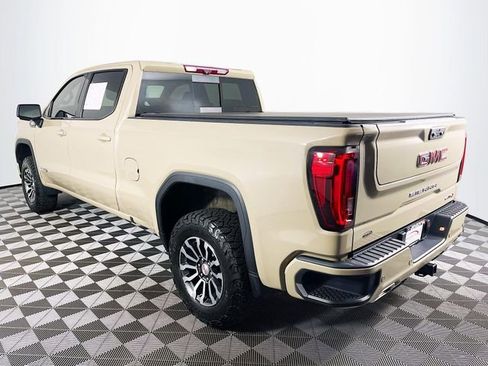 Used 2023 GMC Sierra 1500 AT4 w/ Technology Package AWD/4WD image 6