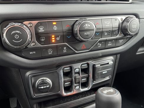 New 2026 Jeep Wrangler Sahara image 41