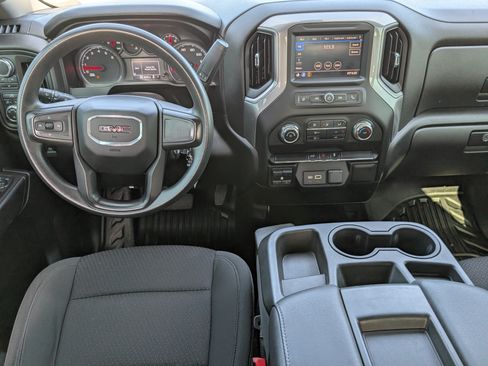 Used 2021 GMC Sierra 2500 4x4 Crew Cab w/ Convenience Package image 12