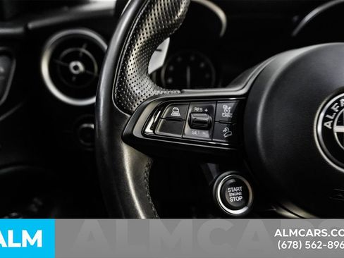 Used 2022 Alfa Romeo Stelvio Sprint image 27