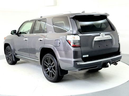 Used 2022 Toyota 4Runner Limited AWD/4WD image 7