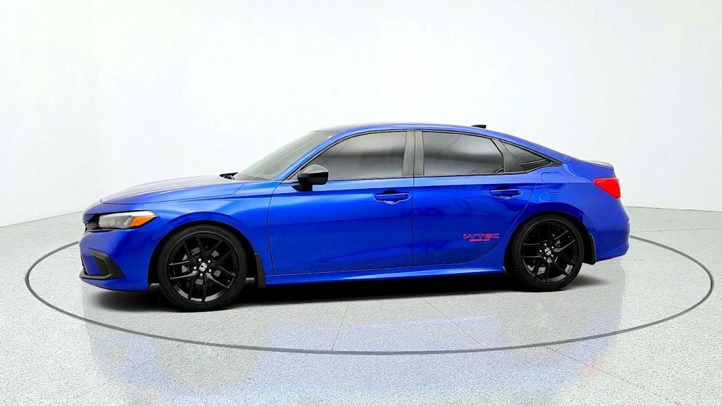 Used 2022 Honda Civic Sport image 8