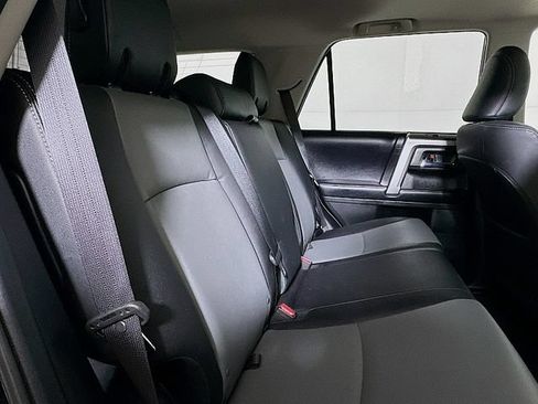 Used 2019 Toyota 4Runner SR5 Premium AWD/4WD image 29