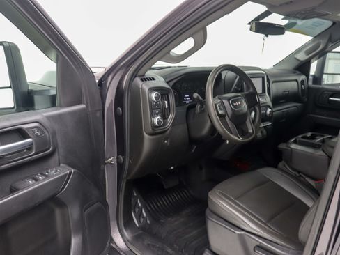 Used 2021 GMC Sierra 3500 4x4 Crew Cab w/ Convenience Package image 18