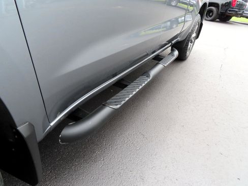 Used 2019 Chevrolet Silverado 1500 RST image 13