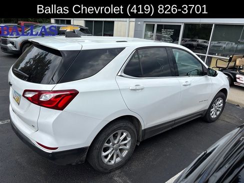 Certified 2018 Chevrolet Equinox LT FWD image 3