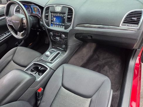 Used 2019 Chrysler 300 Touring w/ Sport Appearance Package RWD image 20
