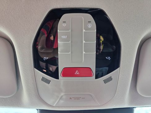 Used 2025 Kia K4 EX FWD image 25