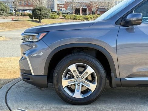 Used 2024 Honda Pilot EX-L image 12