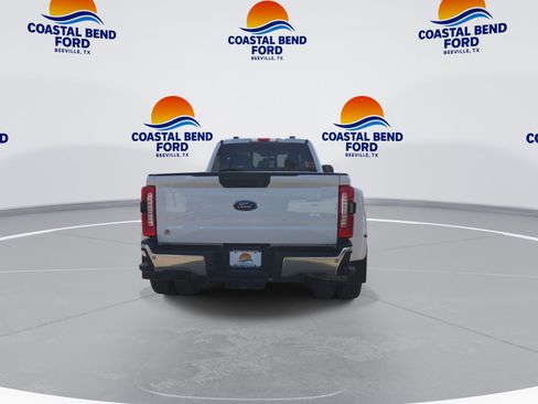 Used 2026 Ford F350 XL w/ 360-Degree Camera Package AWD/4WD image 7