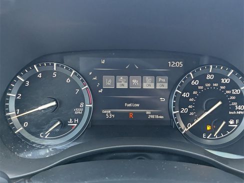 Used 2021 Toyota Highlander Limited image 11