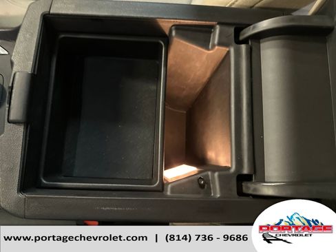 Used 2023 Chevrolet Traverse LS image 28