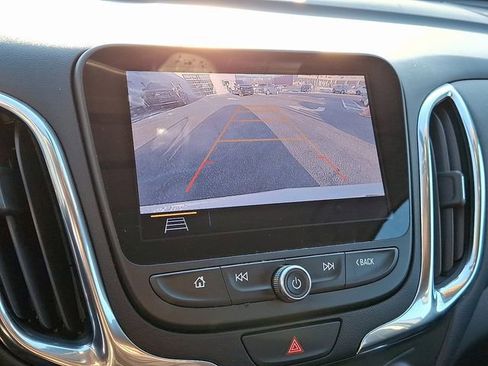 Used 2019 Chevrolet Equinox LT image 29