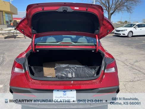 Certified 2025 Hyundai Elantra Sport FWD image 20